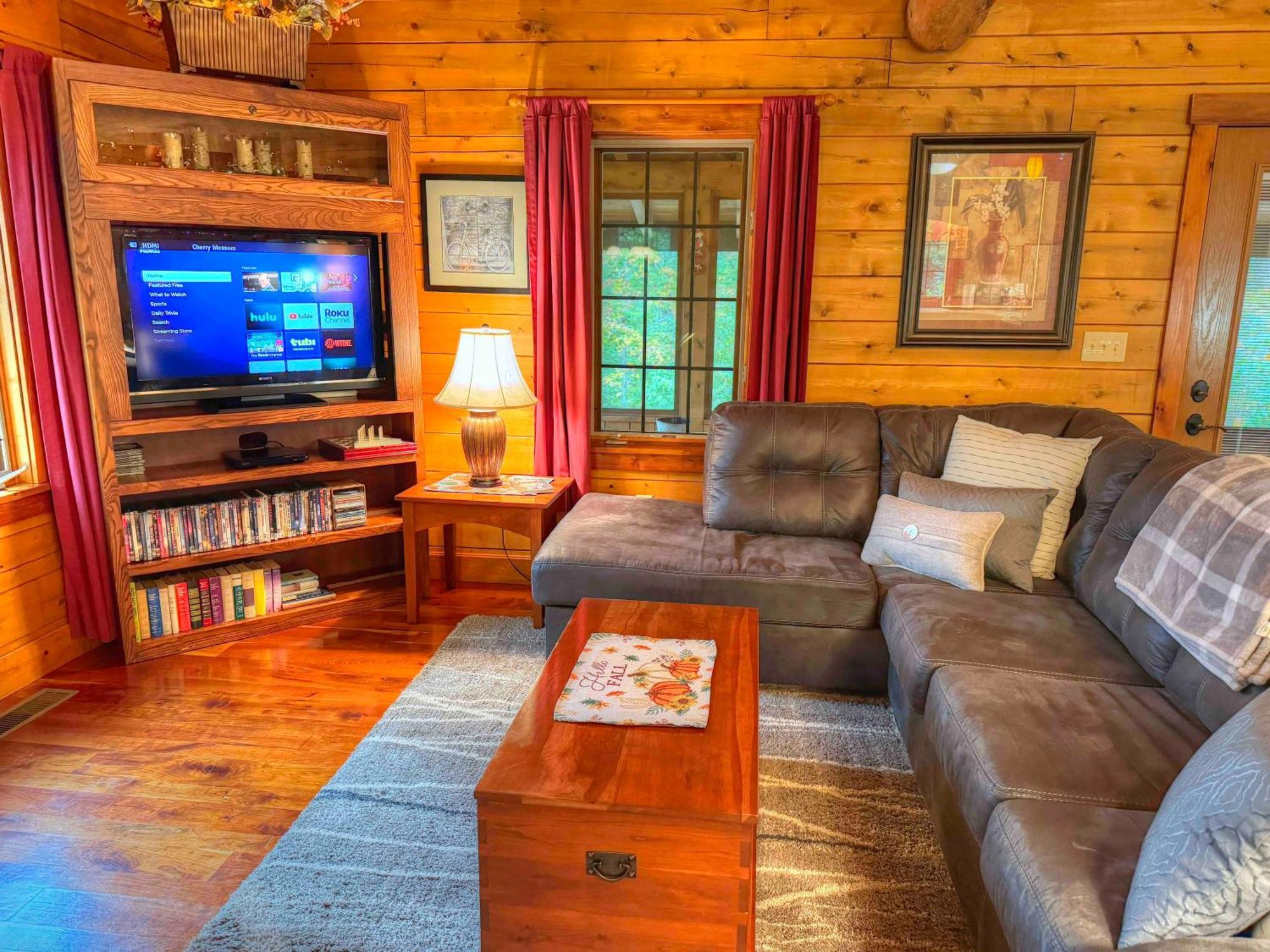 Ferngully Creek Cabins Millersburg Exterior photo